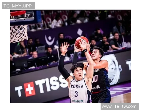 中国队在12强赛对决韩国队的精彩表现与战术分析