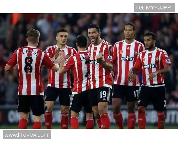 博尔顿与西布罗姆历史交锋回顾及战绩分析