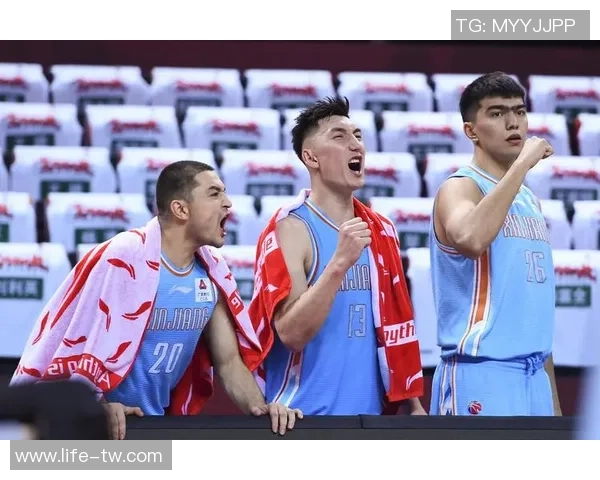 可兰白克与山东队激战正酣谁能在这场对决中笑到最后 可兰白克与山东队激战正酣谁能在这场对决中笑到最后