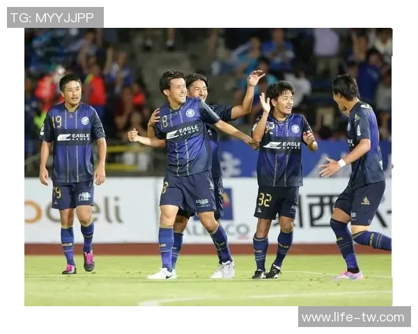 大分三神迎战松本争夺关键积分全力以赴展现球队实力 大分三神迎战松本争夺关键积分全力以赴展现球队实力