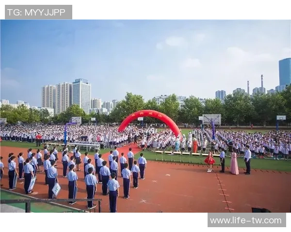 张帆:在新时代潮流中扬帆起航的青年领袖与创新者之路 张帆:在新时代潮流中扬帆起航的青年领袖与创新者之路