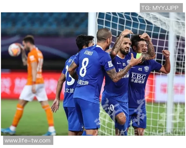 永昌与卓尔精彩对决集锦回顾展现足球魅力与激情瞬间