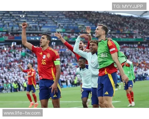 葡萄牙与西班牙足球对决历史回顾与战术分析探讨