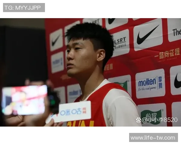 赵睿带领中国男篮重塑辉煌之路展现年轻力量与团队精神